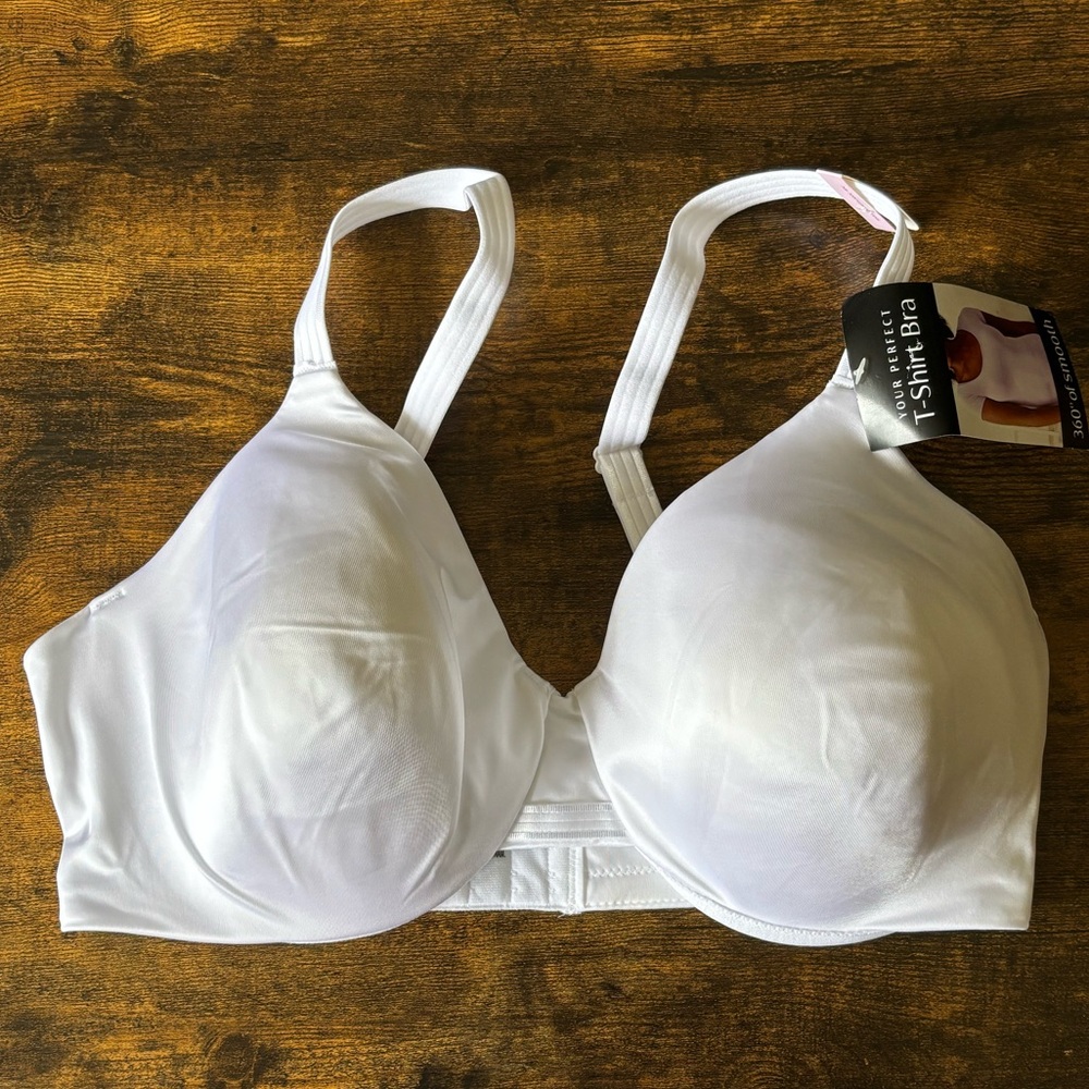 Bali One Smooth U Concealing  Underwire T-Shirt Bra Size 36D  - 3W11 - White
